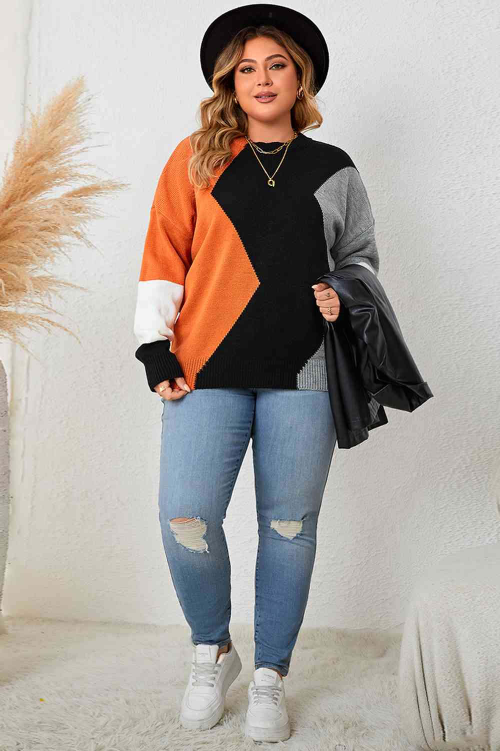 Plus Size Color Block Round Neck Knit Top